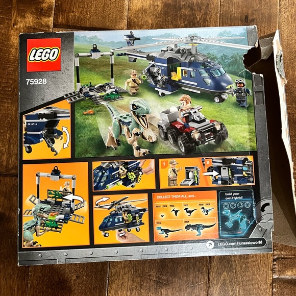New in opened box: Lego Jurassic World Blue’s Helicopter Pursuit. RETIRED - Picture 7 of 7